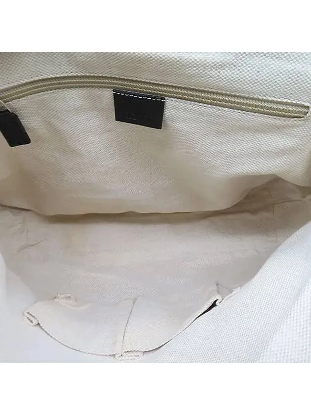 281421 Crossbody Bag