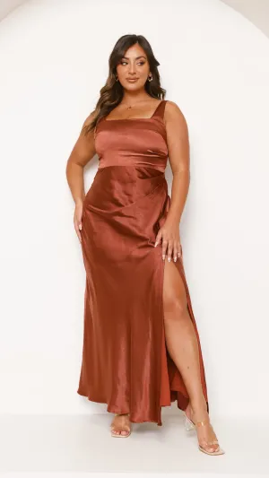 Alaria Maxi Dress - Rust,prom dresses,wedding guest dresses,homecoming dresses,bridesmaid dresses,cocktail dresses,women clothing,summer dresses,formal dresses,sundresses,mother of the bride dresses,quince clothing,bodycon dress,dress casual,dress design,d