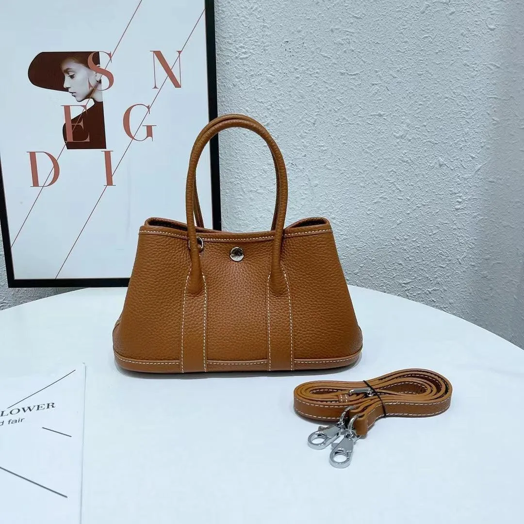 Alexel Pebbled Leather Shoulder Bag With Shoulder Strap, Designer Bag, Italian Leather Party Bag, Classic Tote Bag, Bucket Bag, Must-have Leather Bag, Gift for Her