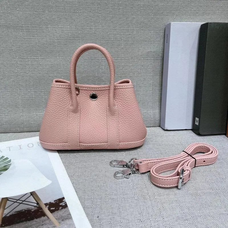 Alexel Pebbled Leather Shoulder Bag With Shoulder Strap, Designer Bag, Italian Leather Party Bag, Classic Tote Bag, Bucket Bag, Must-have Leather Bag, Gift for Her