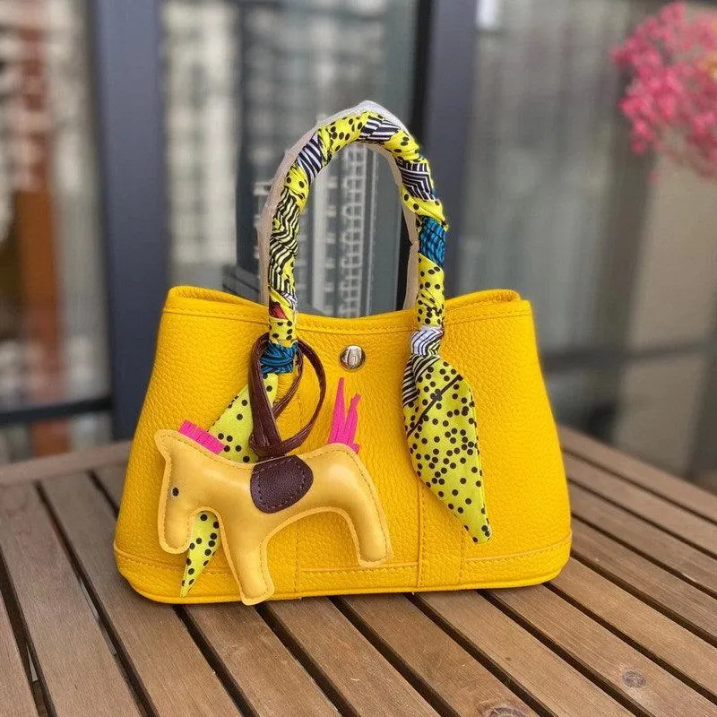 Alexel Pebbled Leather Shoulder Bag With Shoulder Strap, Designer Bag, Italian Leather Party Bag, Classic Tote Bag, Bucket Bag, Must-have Leather Bag, Gift for Her