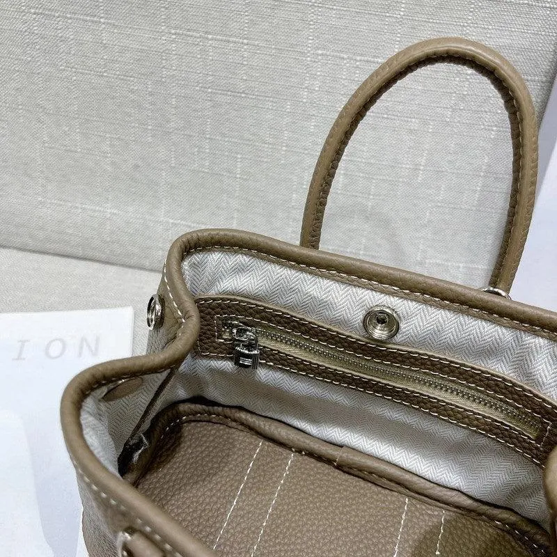 Alexel Pebbled Leather Shoulder Bag With Shoulder Strap, Designer Bag, Italian Leather Party Bag, Classic Tote Bag, Bucket Bag, Must-have Leather Bag, Gift for Her