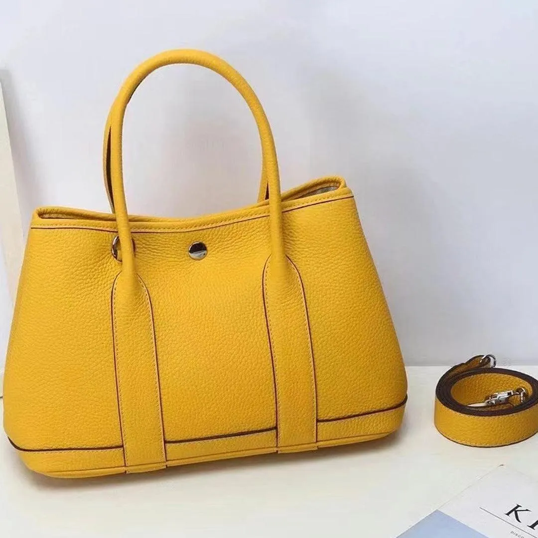Alexel Pebbled Leather Shoulder Bag With Shoulder Strap, Designer Bag, Italian Leather Party Bag, Classic Tote Bag, Bucket Bag, Must-have Leather Bag, Gift for Her