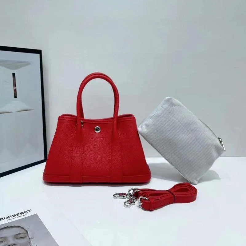Alexel Pebbled Leather Shoulder Bag With Shoulder Strap, Designer Bag, Italian Leather Party Bag, Classic Tote Bag, Bucket Bag, Must-have Leather Bag, Gift for Her