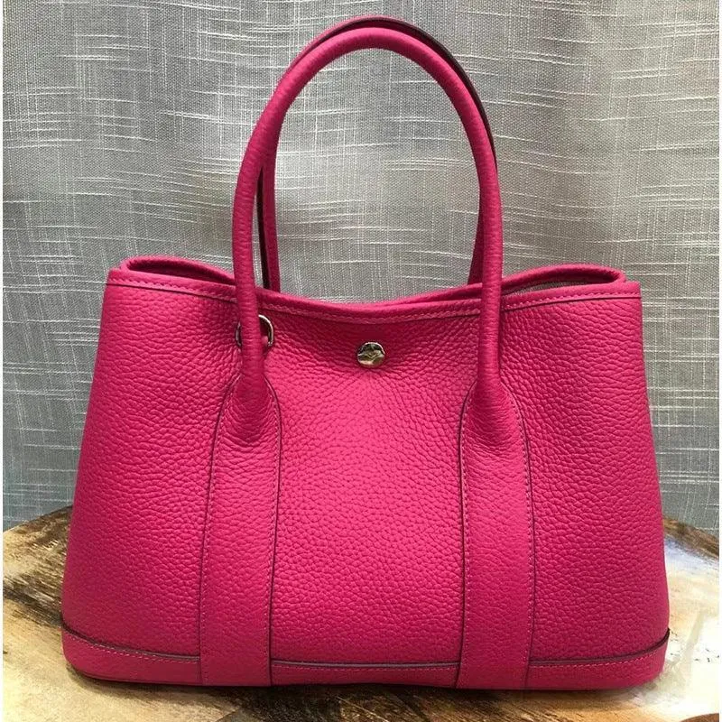 Alexel Pebbled Leather Shoulder Bag With Shoulder Strap, Designer Bag, Italian Leather Party Bag, Classic Tote Bag, Bucket Bag, Must-have Leather Bag, Gift for Her