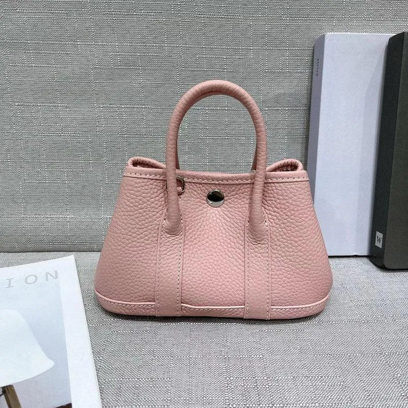 Alexel Pebbled Leather Shoulder Bag With Shoulder Strap, Designer Bag, Italian Leather Party Bag, Classic Tote Bag, Bucket Bag, Must-have Leather Bag, Gift for Her