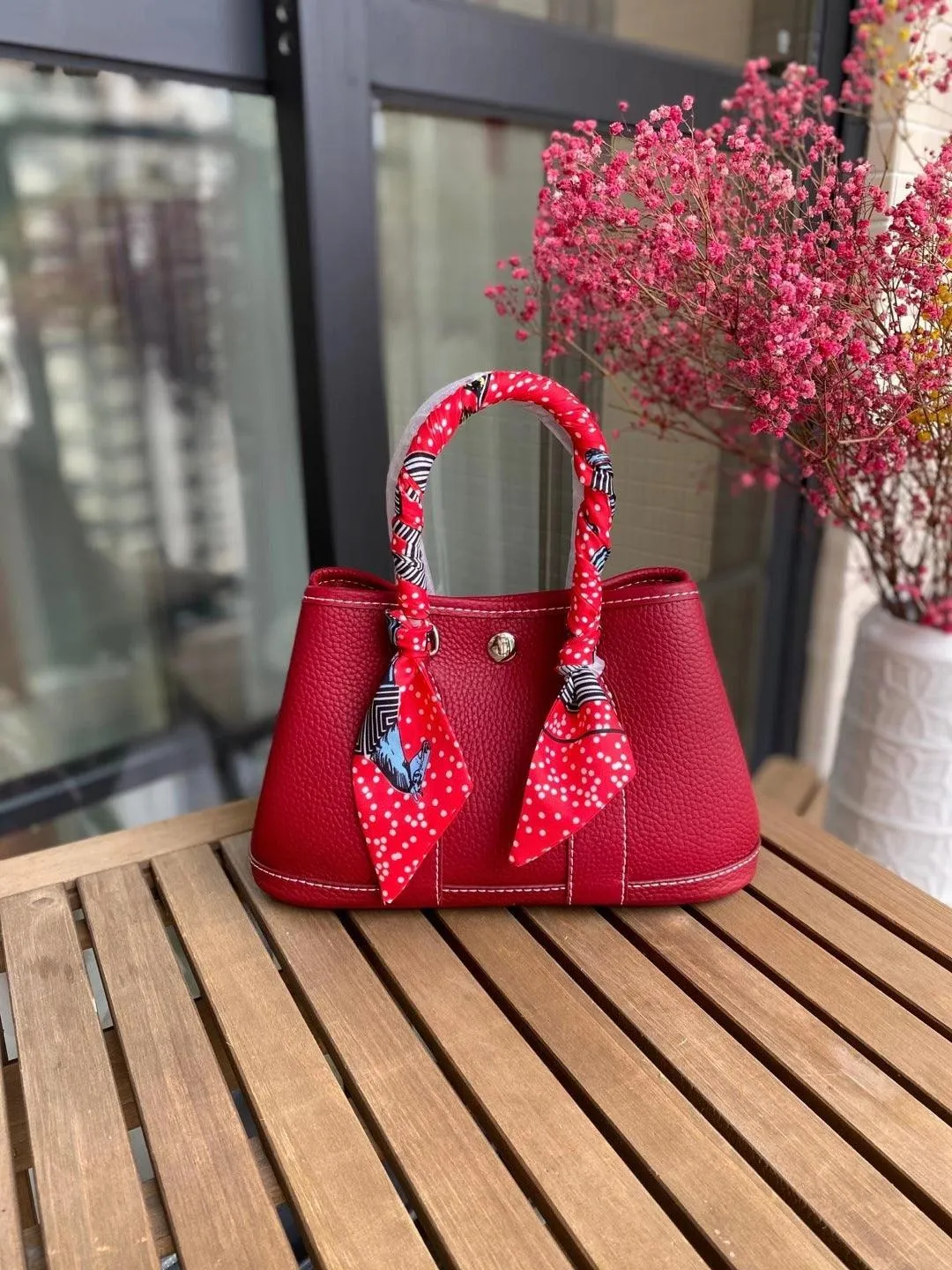 Alexel Pebbled Leather Shoulder Bag With Shoulder Strap, Designer Bag, Italian Leather Party Bag, Classic Tote Bag, Bucket Bag, Must-have Leather Bag, Gift for Her
