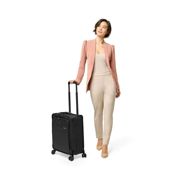 Sac Briggs Riley Baseline GLOBAL CARRY-ON SPINNER 21