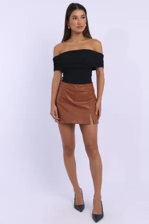 Beige PU Skort Skirt Mid Rise Mini Slight Stretch,skirt,denim skirt,mini skirt,maxi skirt,jean skirt,skort,tennis skirt,pleated skirt,pencil skirt,bubble skirt,plisse skirt,fitted skirt,midi skirt,short skirt,short mini skirt,leather skirt,a line skirt