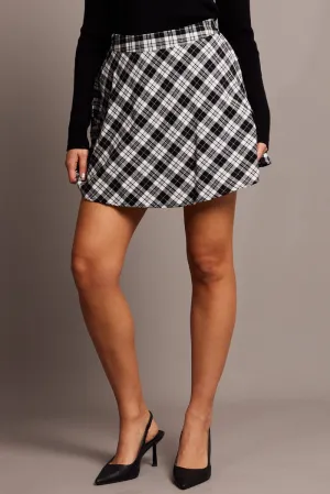 Black Check Skater Skirt Mini,skirt,denim skirt,mini skirt,maxi skirt,jean skirt,skort,tennis skirt,pleated skirt,pencil skirt,bubble skirt,plisse skirt,fitted skirt,midi skirt,short skirt,short mini skirt,leather skirt,a line skirt,Split skirt