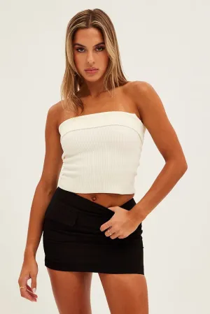 Black Low Rise Skirt Mini,skirt,denim skirt,mini skirt,maxi skirt,jean skirt,skort,tennis skirt,pleated skirt,pencil skirt,bubble skirt,plisse skirt,fitted skirt,midi skirt,short skirt,short mini skirt,leather skirt,a line skirt