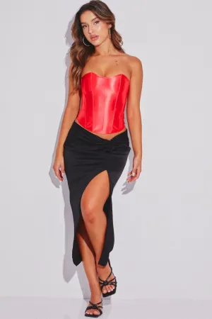 Black Twist Midi Skirt,skirt,denim skirt,mini skirt,maxi skirt,jean skirt,skort,tennis skirt,pleated skirt,pencil skirt,bubble skirt,plisse skirt,fitted skirt,midi skirt,short skirt,short mini skirt,leather skirt,a line skirt,Split skirt