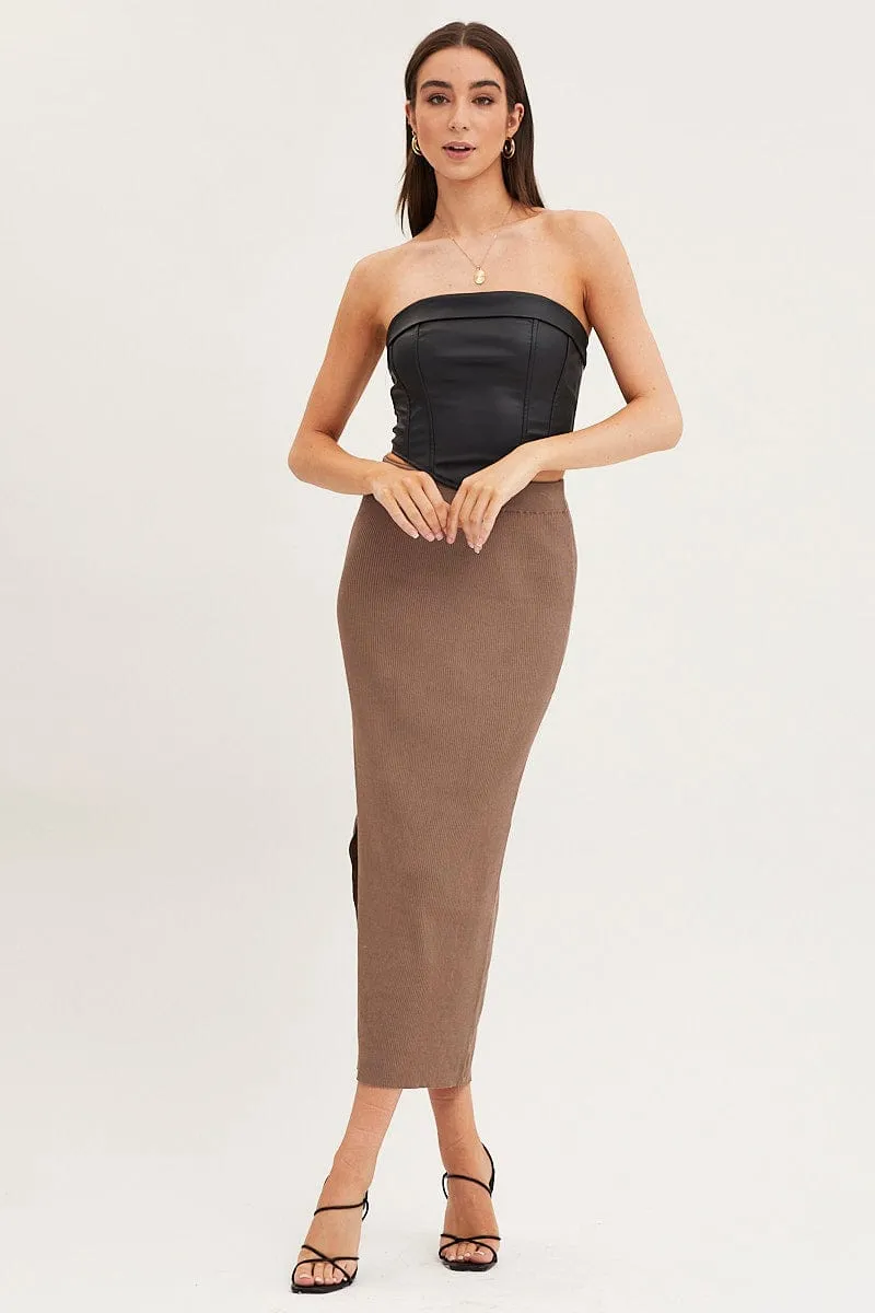 Brown Knit Skirt Midi High Rise,skirt,denim skirt,mini skirt,maxi skirt,jean skirt,skort,tennis skirt,pleated skirt,pencil skirt,bubble skirt,plisse skirt,fitted skirt,midi skirt,short skirt,short mini skirt,leather skirt,a line skirt
