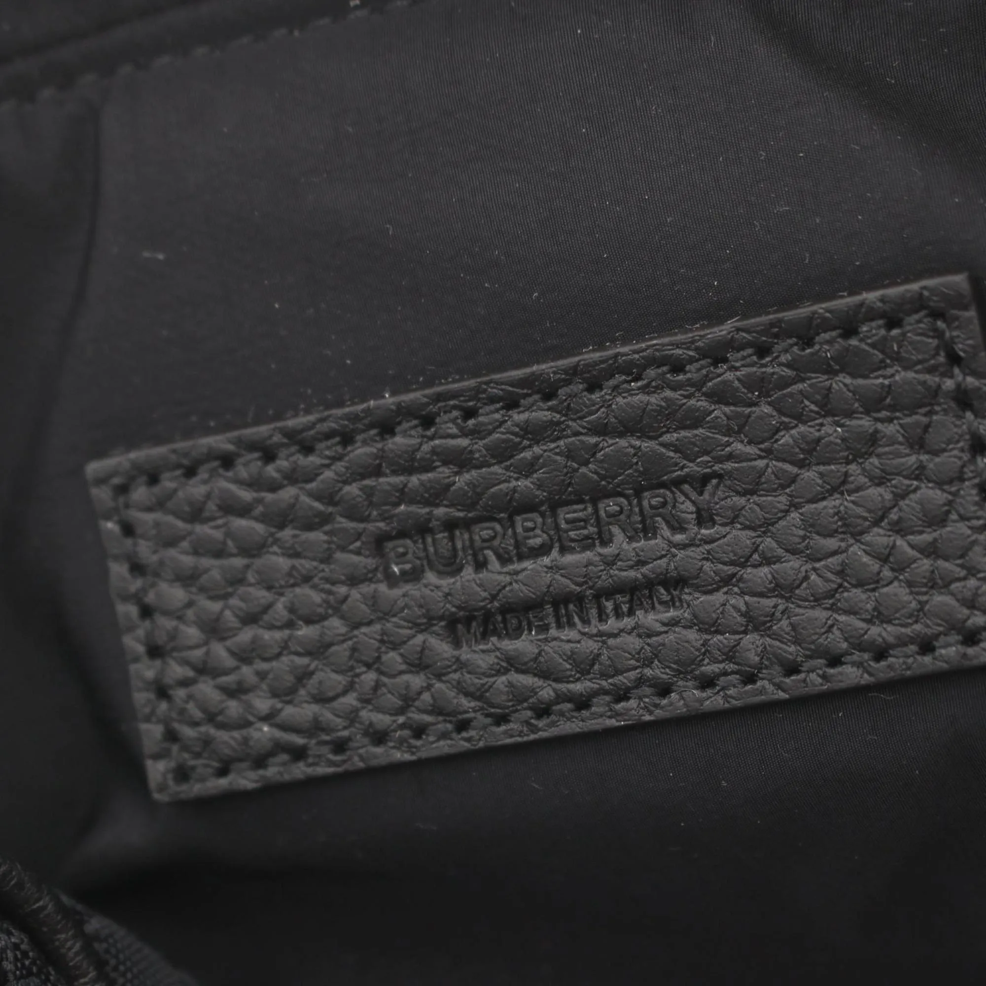 Burberry  Nylon Fanny Pack (Pre-Owned)