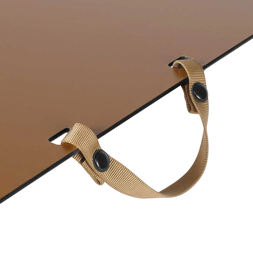 Caf?? Table