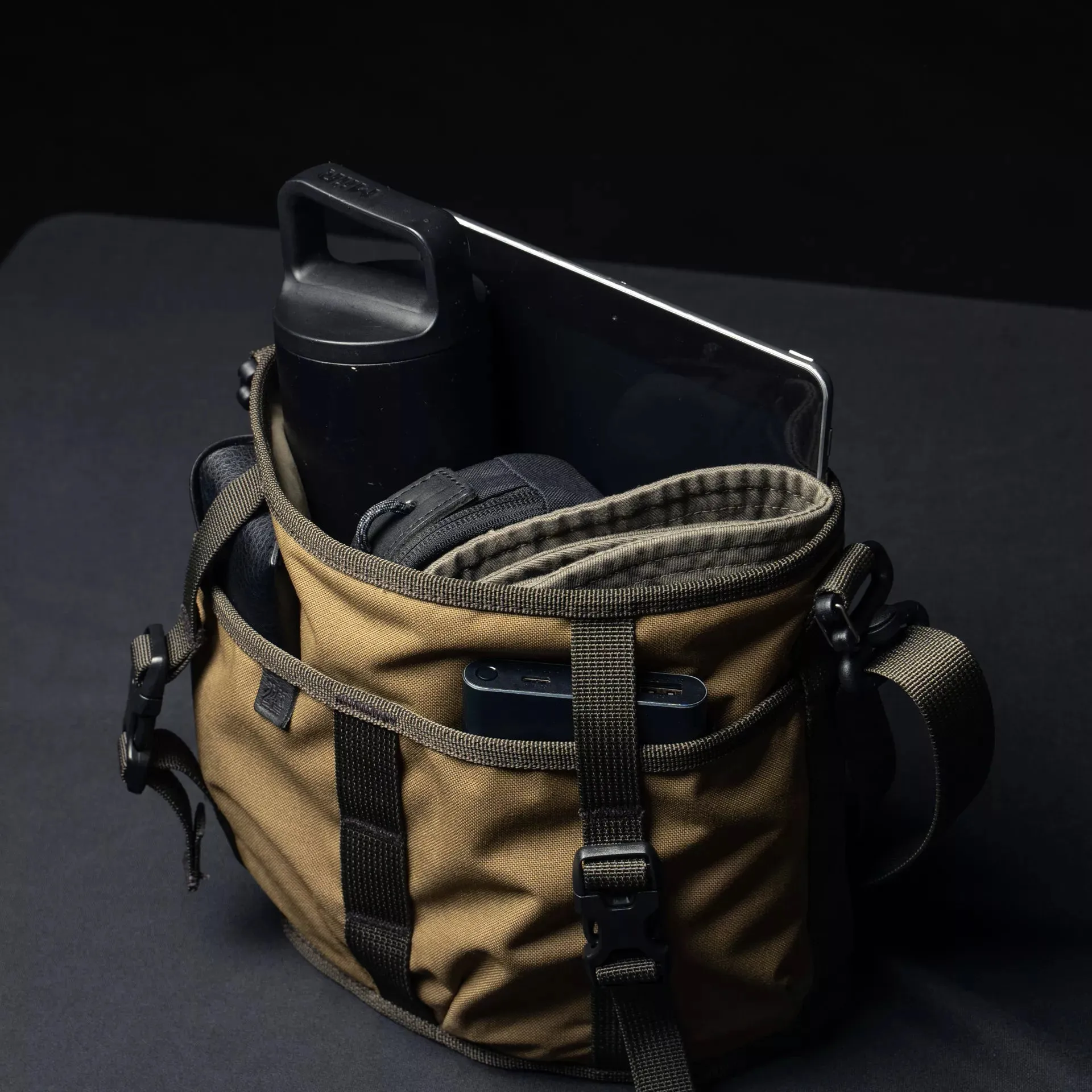 Canteener EDC Utility Sling Bag 2L/3.5L