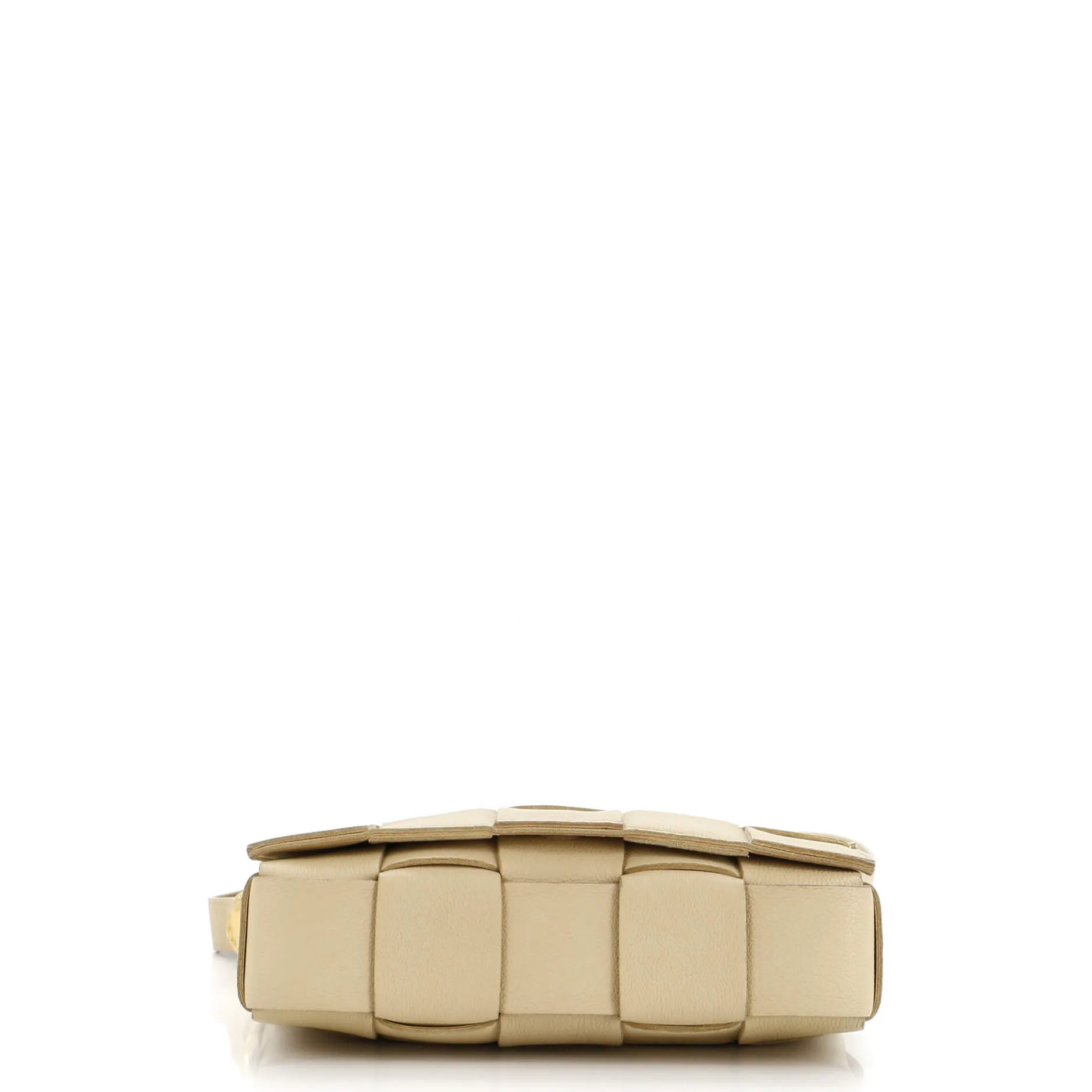 Cassette Crossbody Bag Maxi Intrecciato Grained Leather