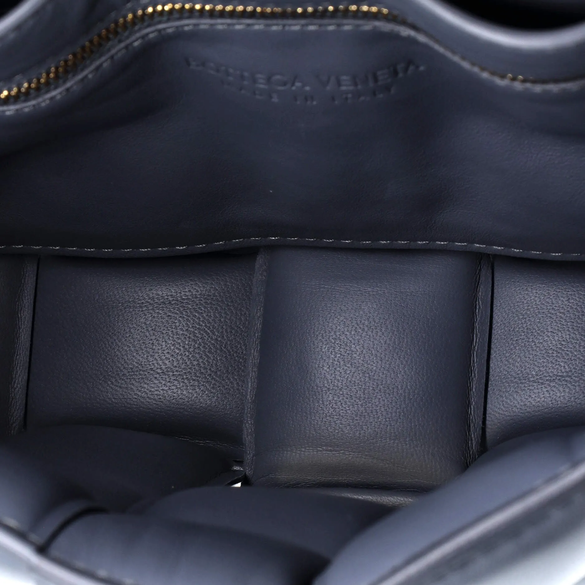 Cassette Crossbody Bag Padded Maxi Intrecciato Leather Small