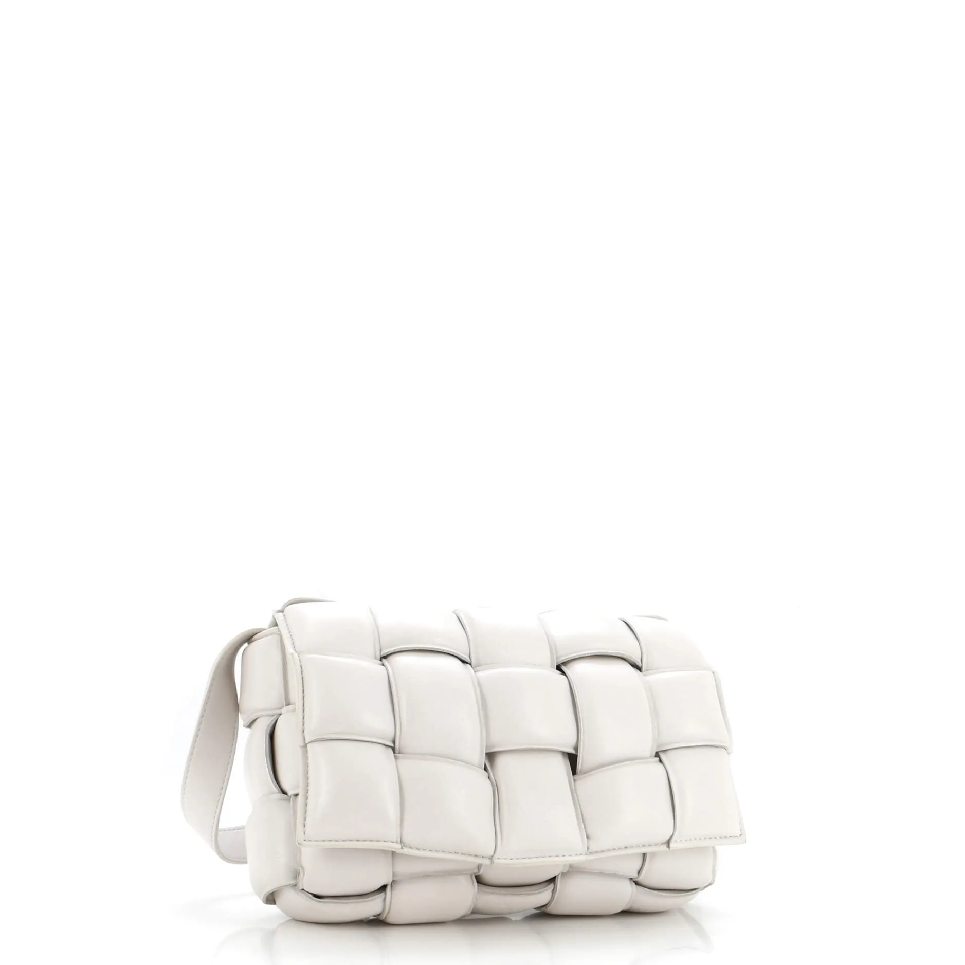 Cassette Crossbody Bag Padded Maxi Intrecciato Leather Small anti-theft crossbody bags sale