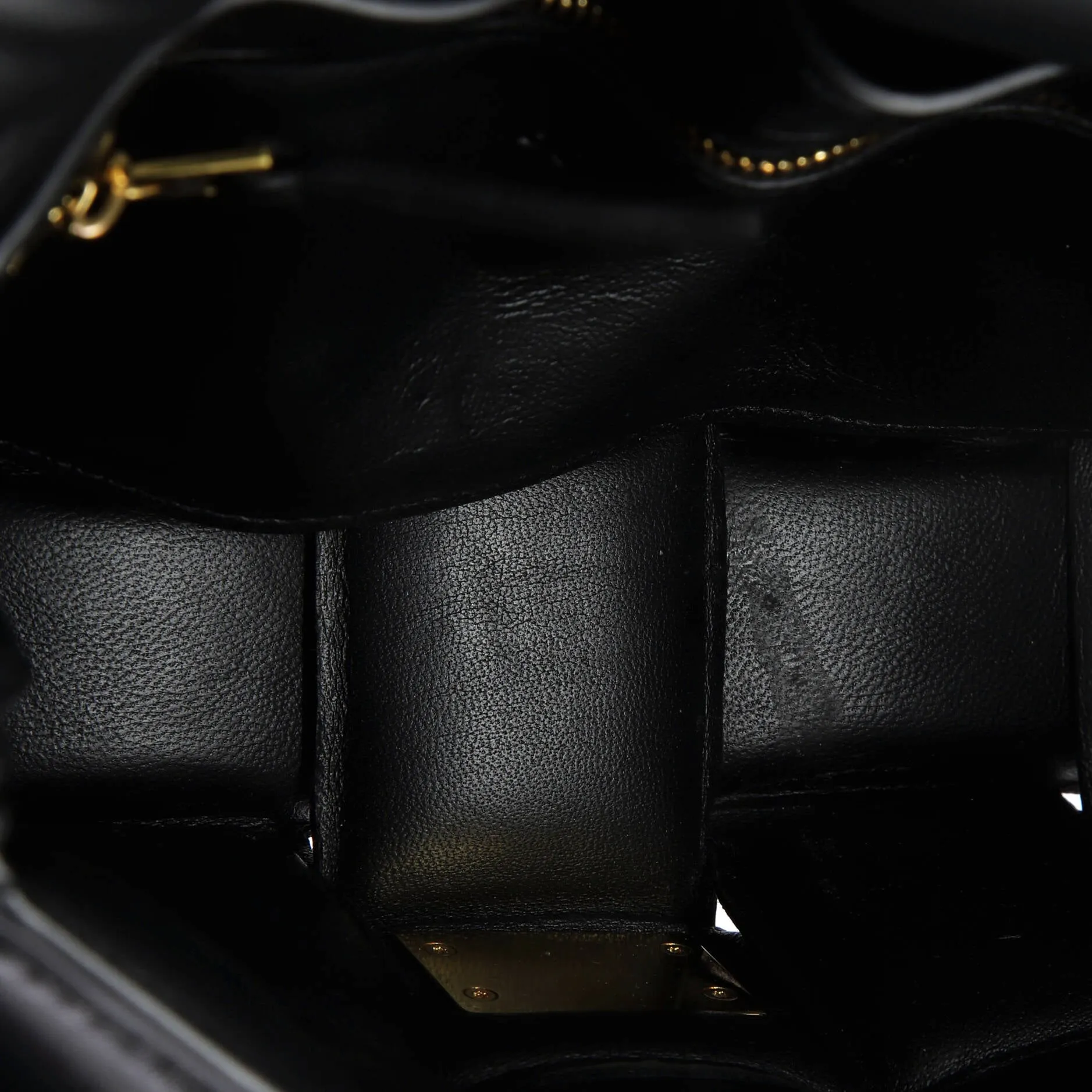 Cassette Crossbody Bag Padded Maxi Intrecciato Leather