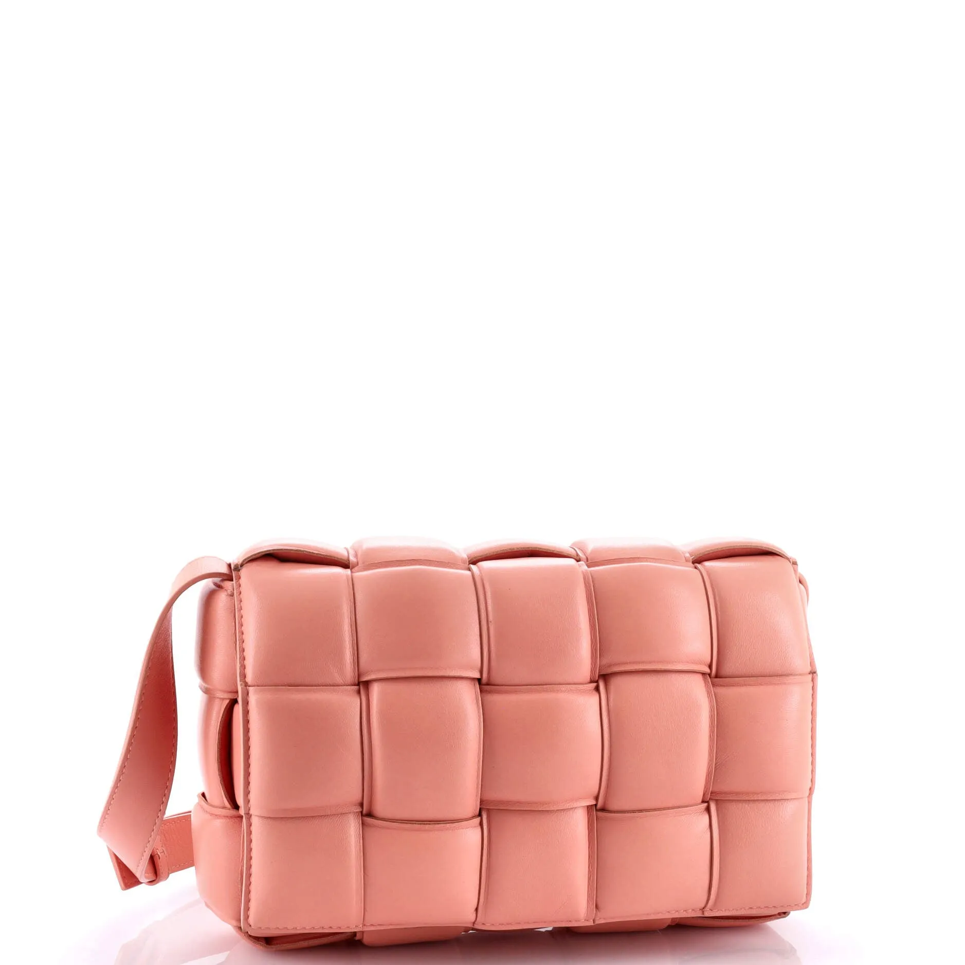 Cassette Crossbody Bag Padded Maxi Intrecciato Leather anti-theft crossbody bags sale