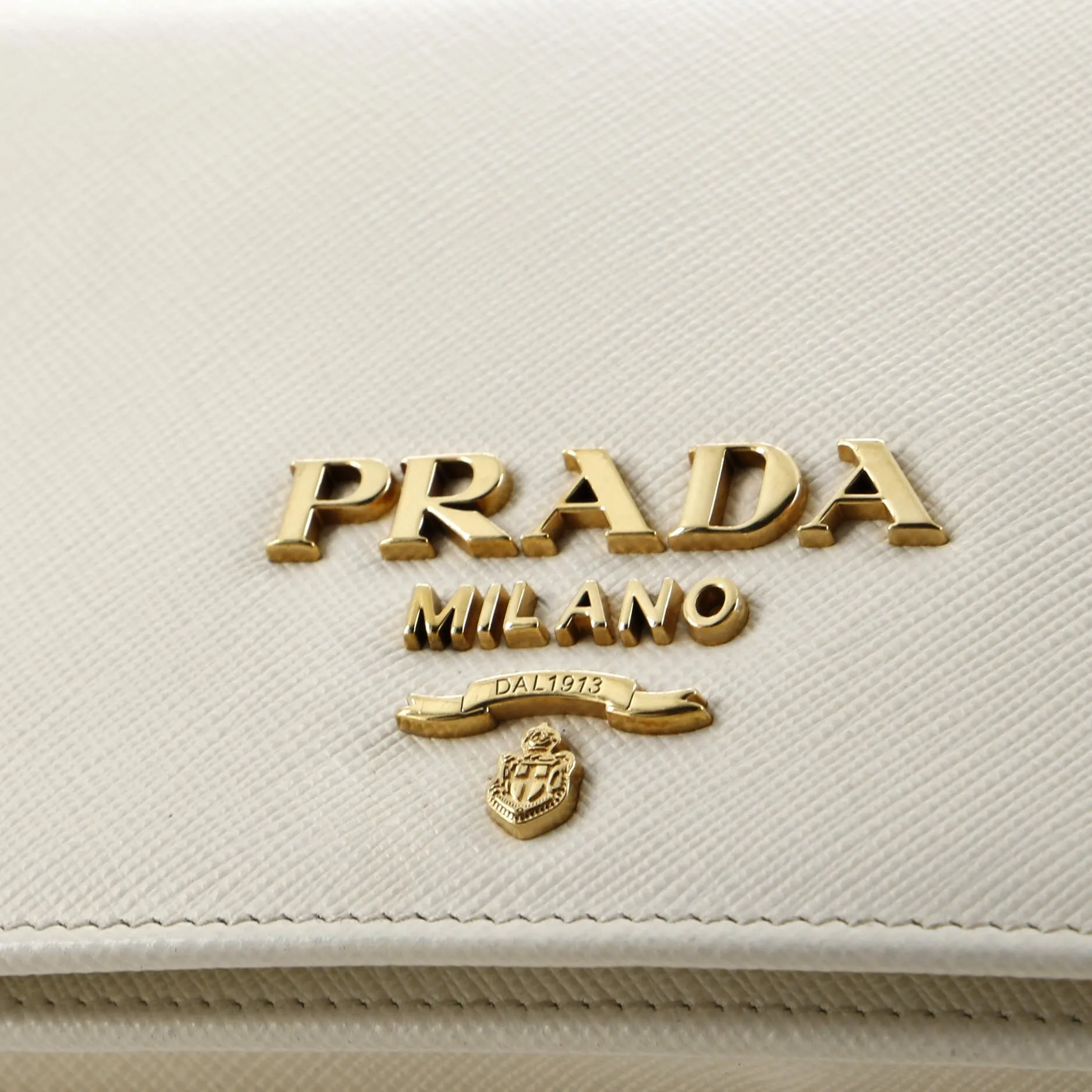 Chain Wallet Crossbody Saffiano Leather