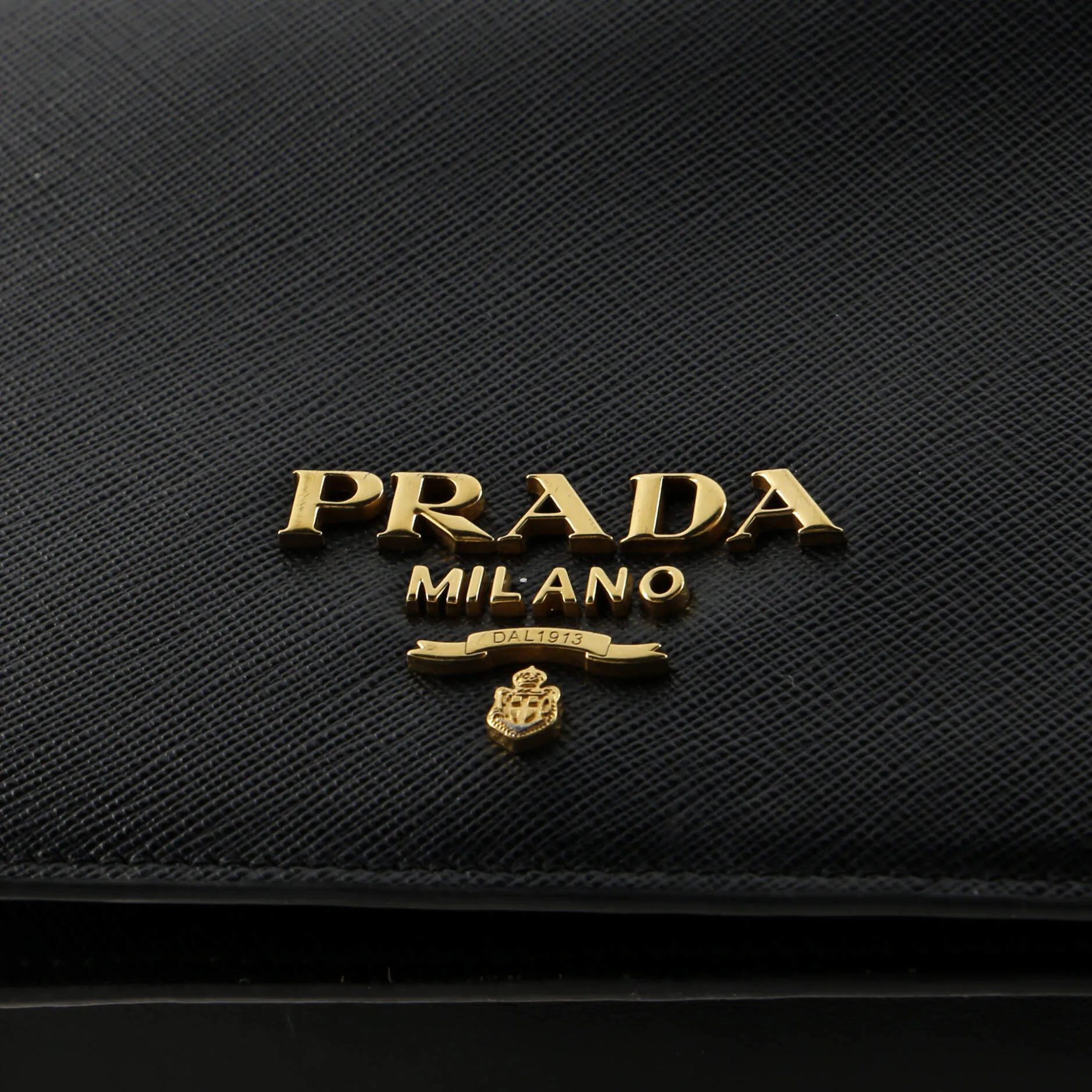 Chain Wallet Crossbody Saffiano Leather