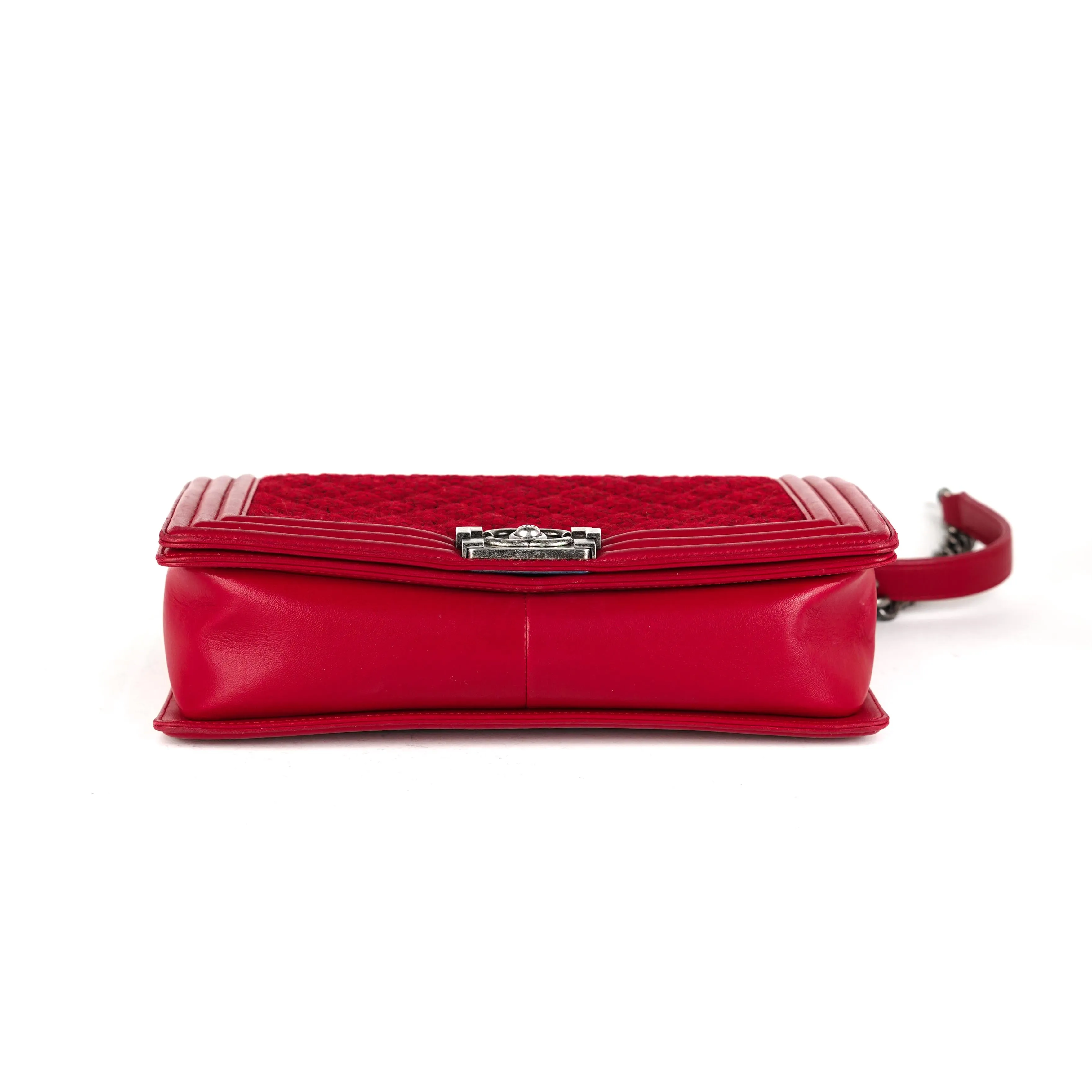 Chanel New Medium Boy Tweed Red