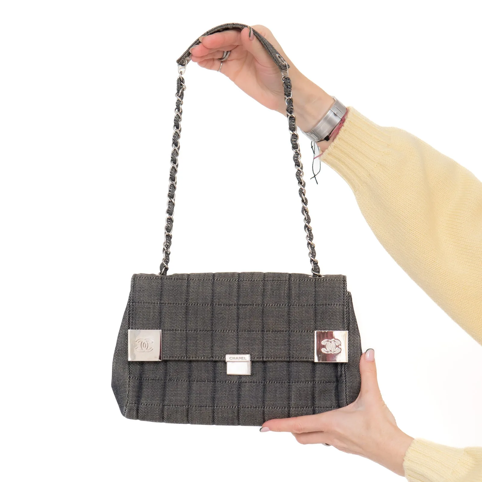 Chanel Vintage Denim Chocolate Bar Flap Bag handbags sale 80% off