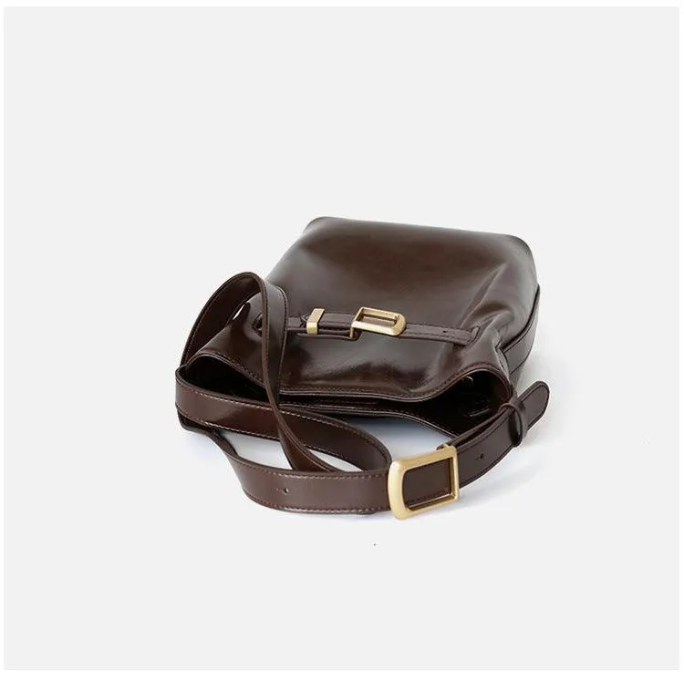 Classic Cowhide Leather Bucket Shoulder Bag with Gold-Tone Hardware Accents, Fashion Designer Bag, Chocolate Brown Black