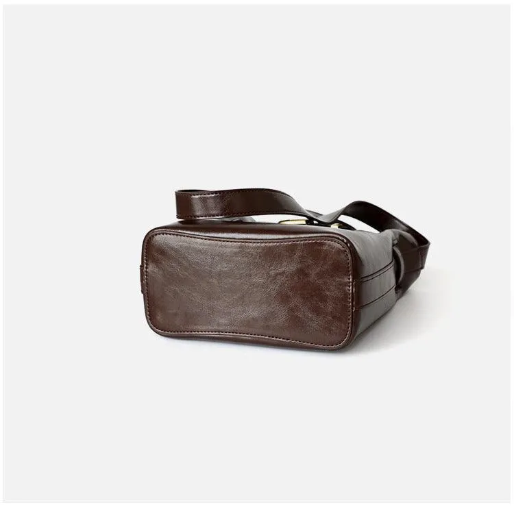 Classic Cowhide Leather Bucket Shoulder Bag with Gold-Tone Hardware Accents, Fashion Designer Bag, Chocolate Brown Black
