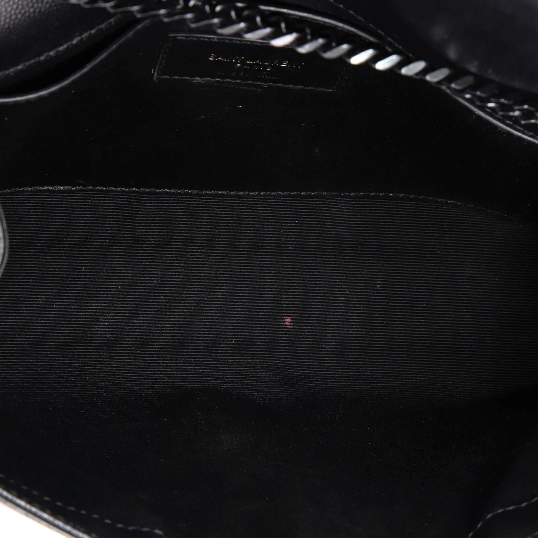 Classic Monogram Crossbody Bag Grainy Leather Medium