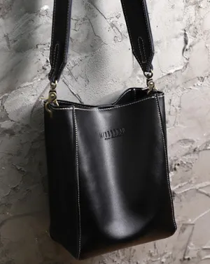 Cute Black LEATHER WOMEN Bucket SHOULDER BAG Barrel Crossbody Purses FOR WOMEN cheap online