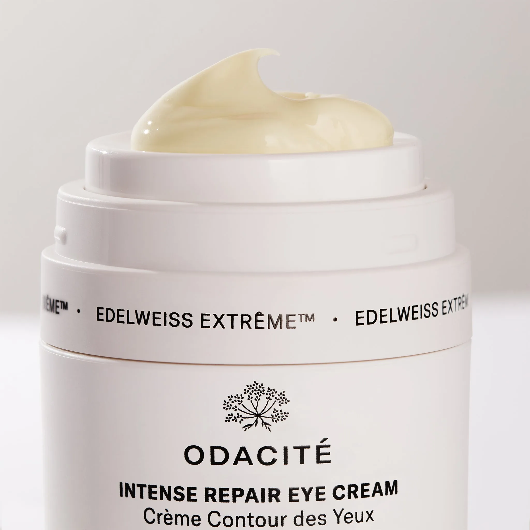 a tinted moisturizer,bubble moisturizer
