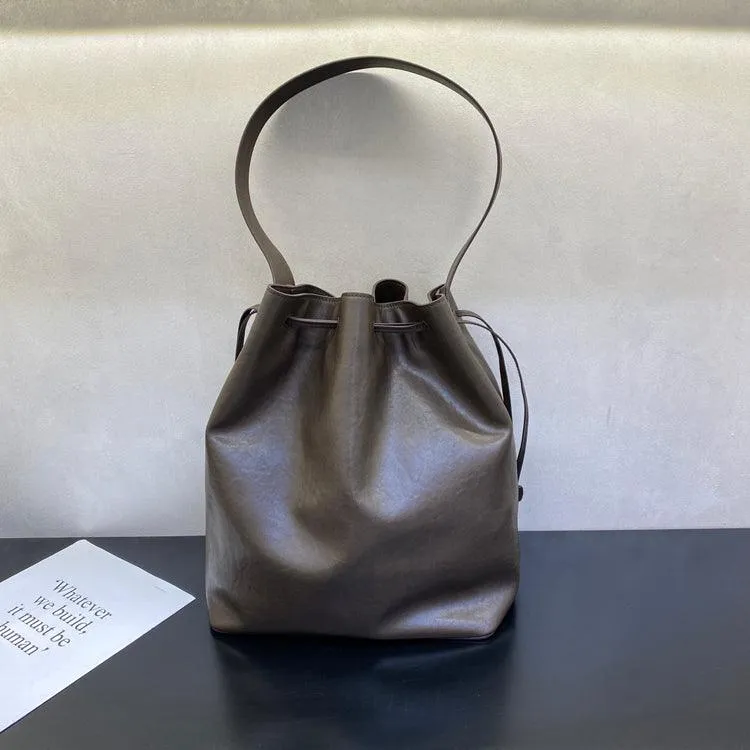 Elegant Cowhide Leather Bucket Tote Bag with Wide Strap?C Large Shoulder and Crossbody Bag for Women