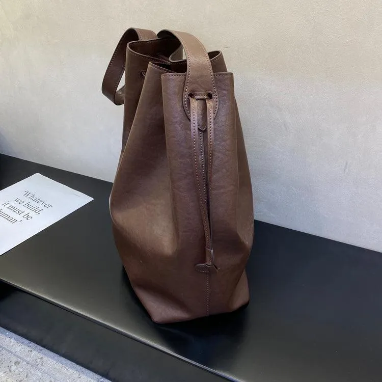 Elegant Cowhide Leather Bucket Tote Bag with Wide Strap?C Large Shoulder and Crossbody Bag for Women