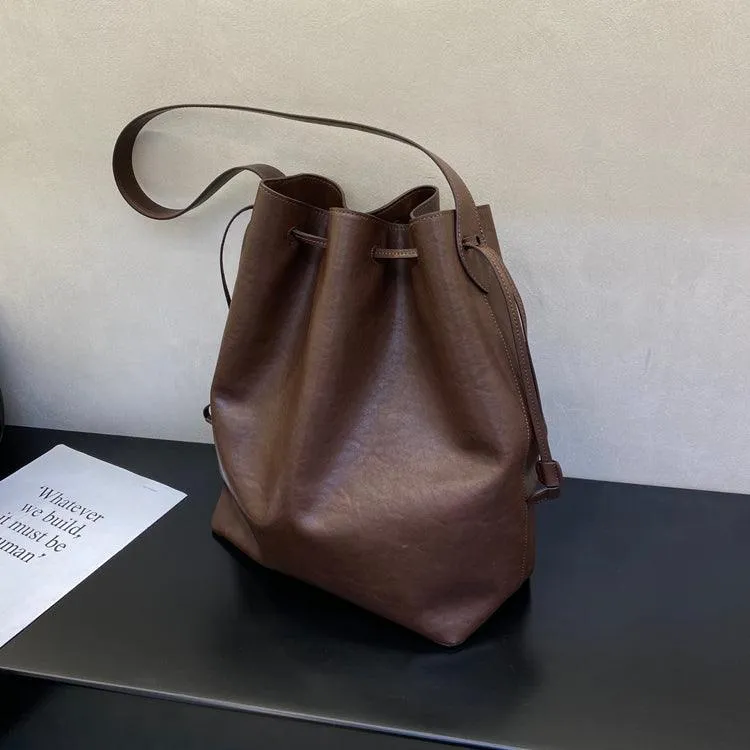 Elegant Cowhide Leather Bucket Tote Bag with Wide Strap?C Large Shoulder and Crossbody Bag for Women