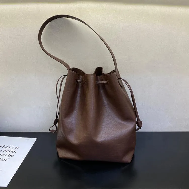 Elegant Cowhide Leather Bucket Tote Bag with Wide Strap?C Large Shoulder and Crossbody Bag for Women