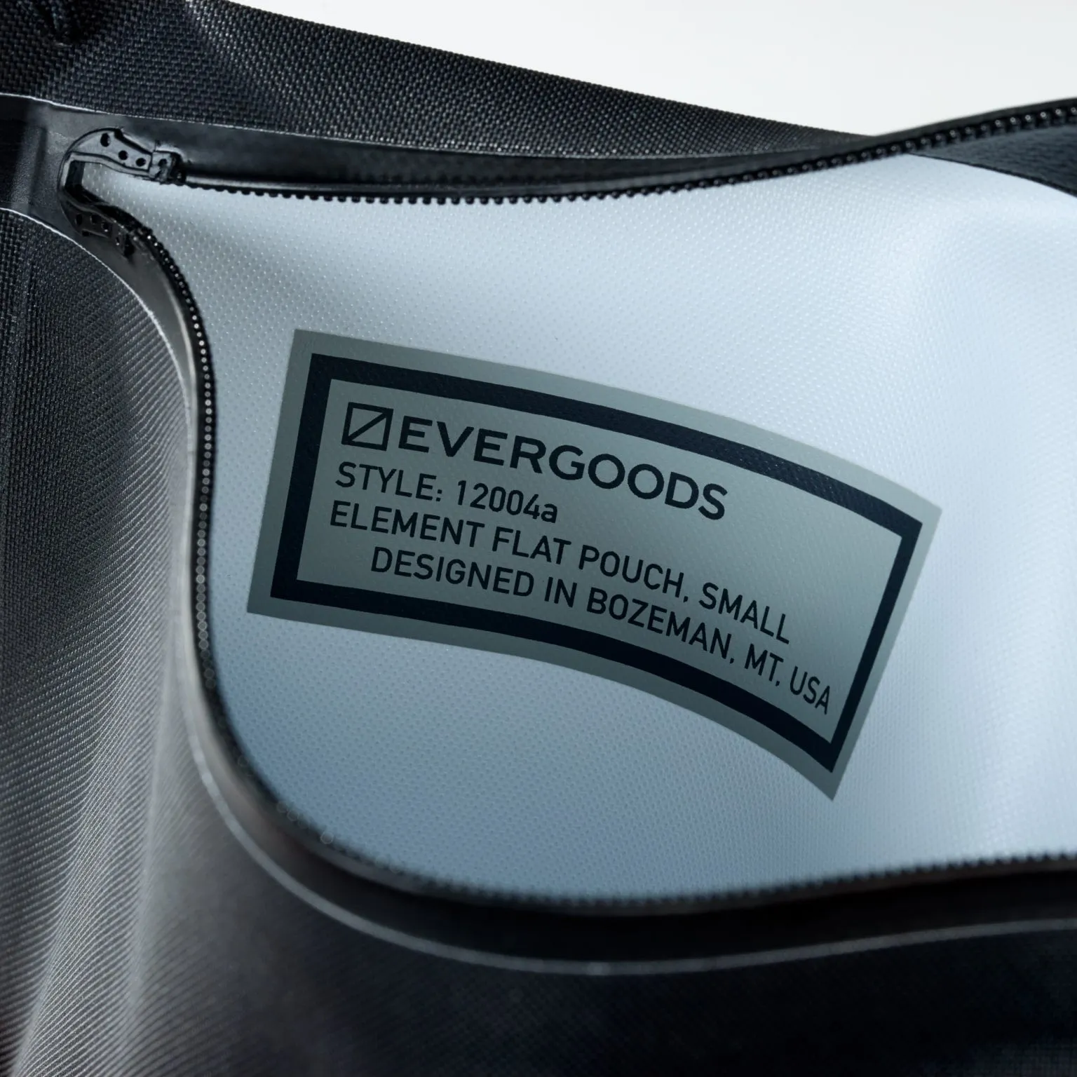 Element Flat Pouch - Small
