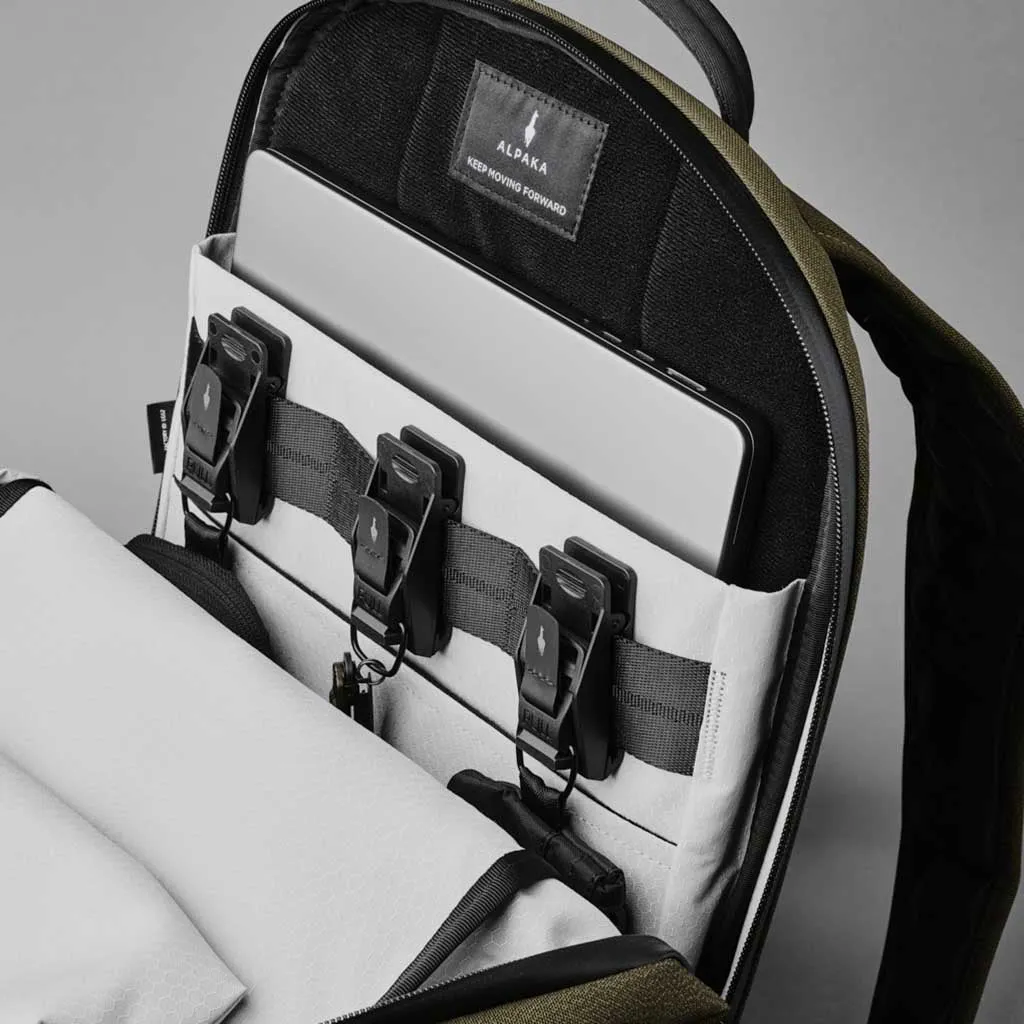 Elements Backpack Pro