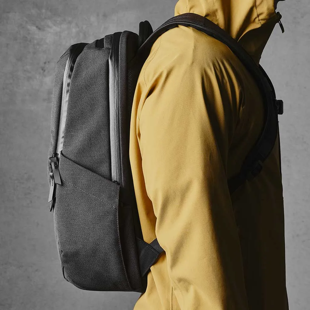 Elements Backpack Pro