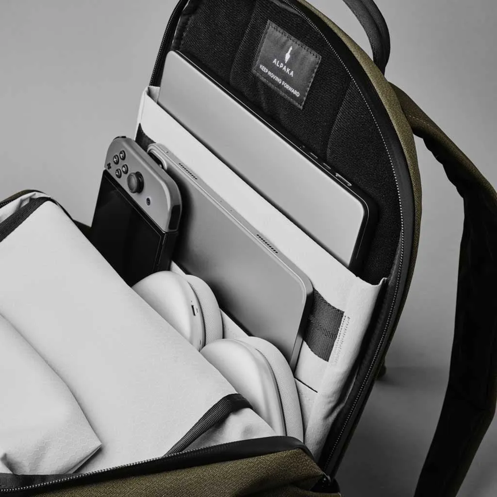 Elements Backpack Pro