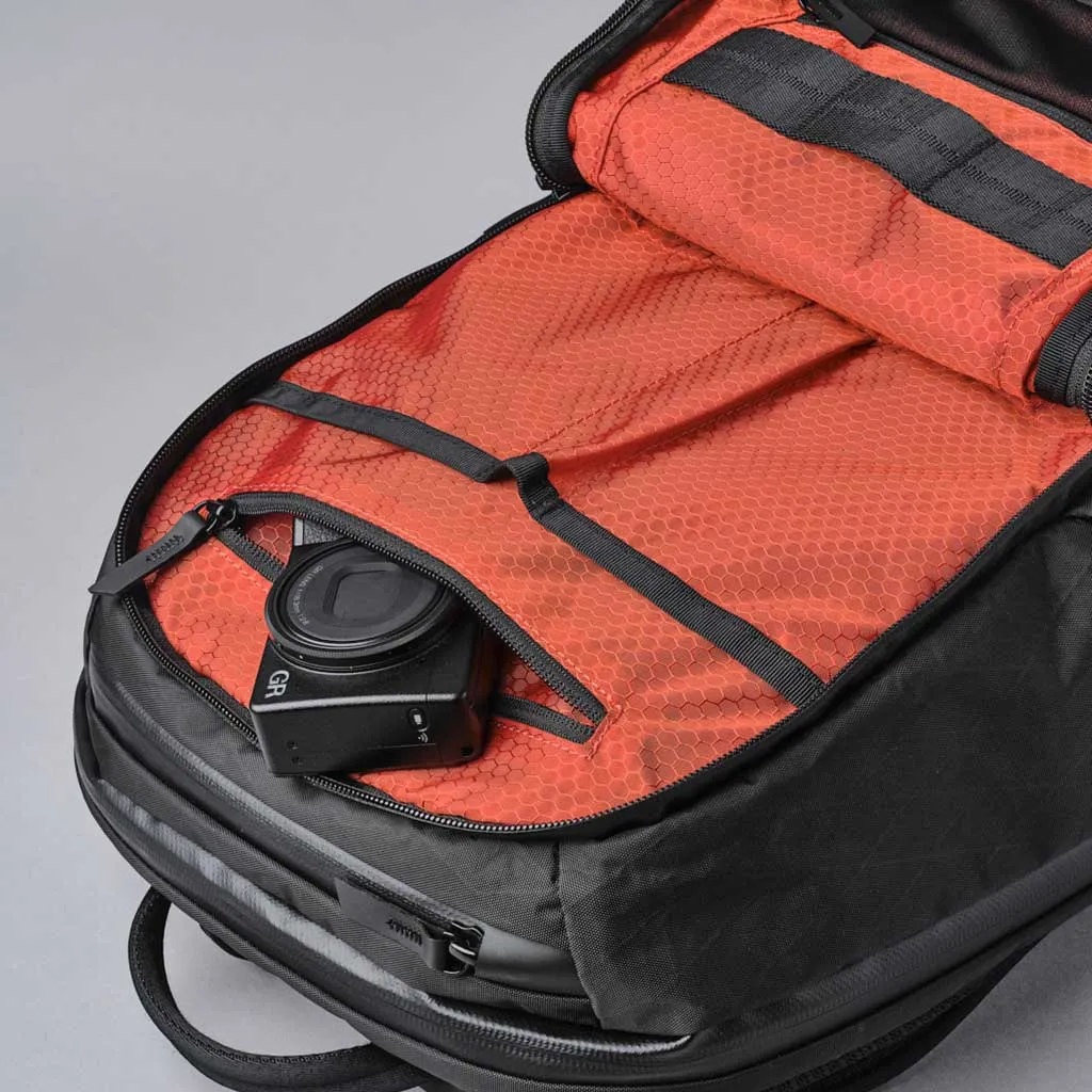 Elements Backpack Pro