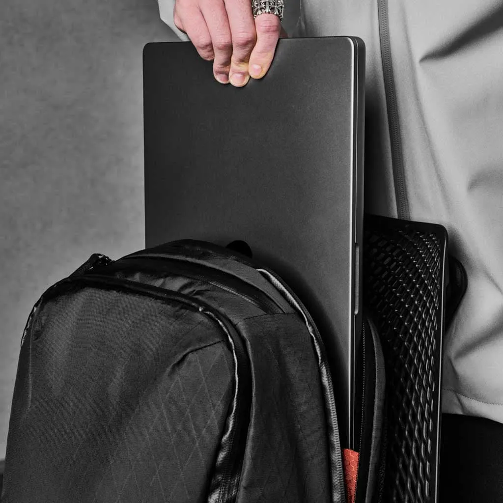 Elements Backpack Pro