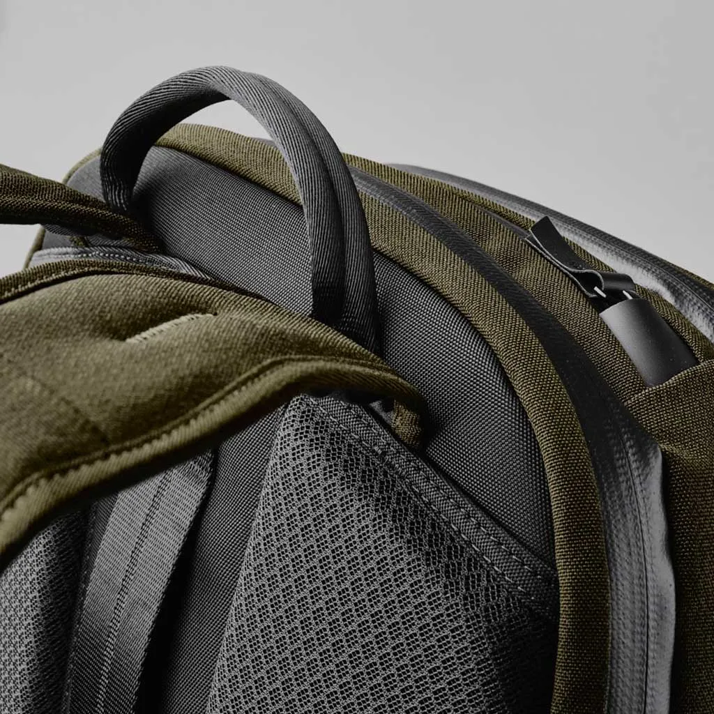 Elements Backpack Pro