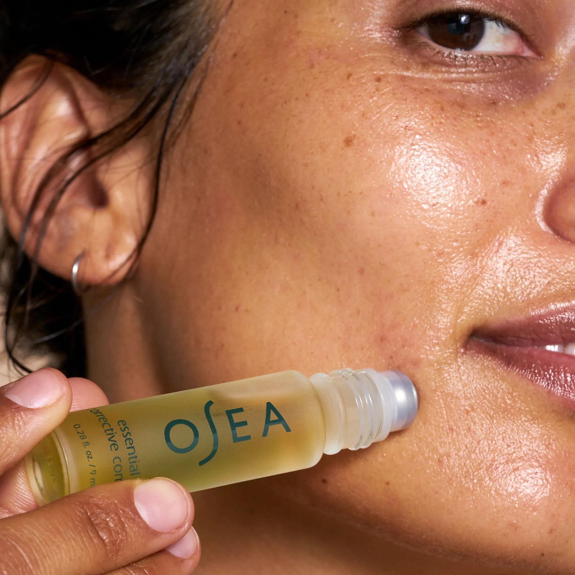 a tinted moisturizer,bubble moisturizer