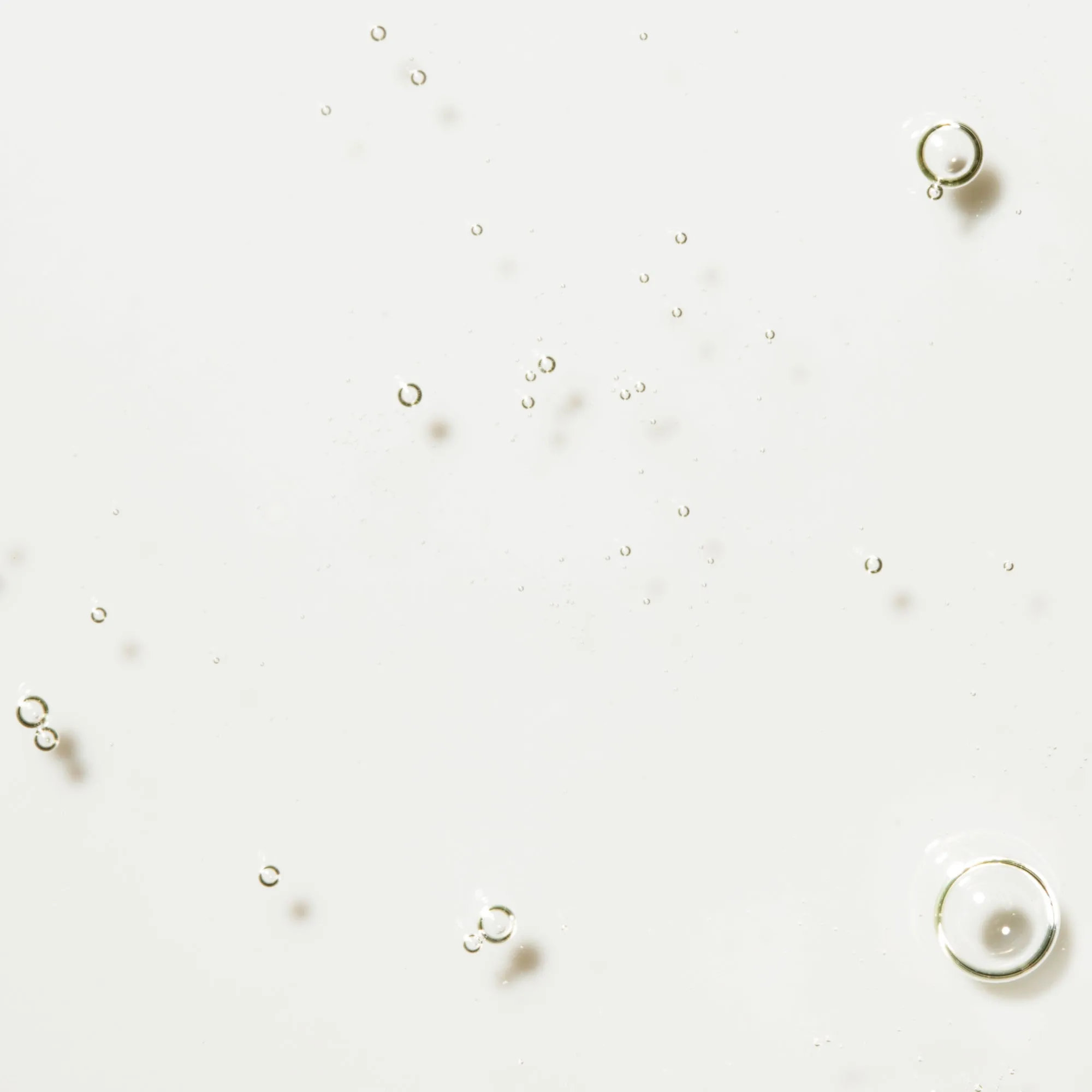 a tinted moisturizer,bubble moisturizer