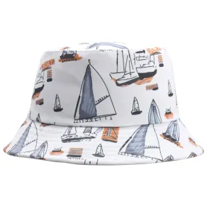 Fisherman Sailboats Bucket Hat boater hat with bow in beach sunlight