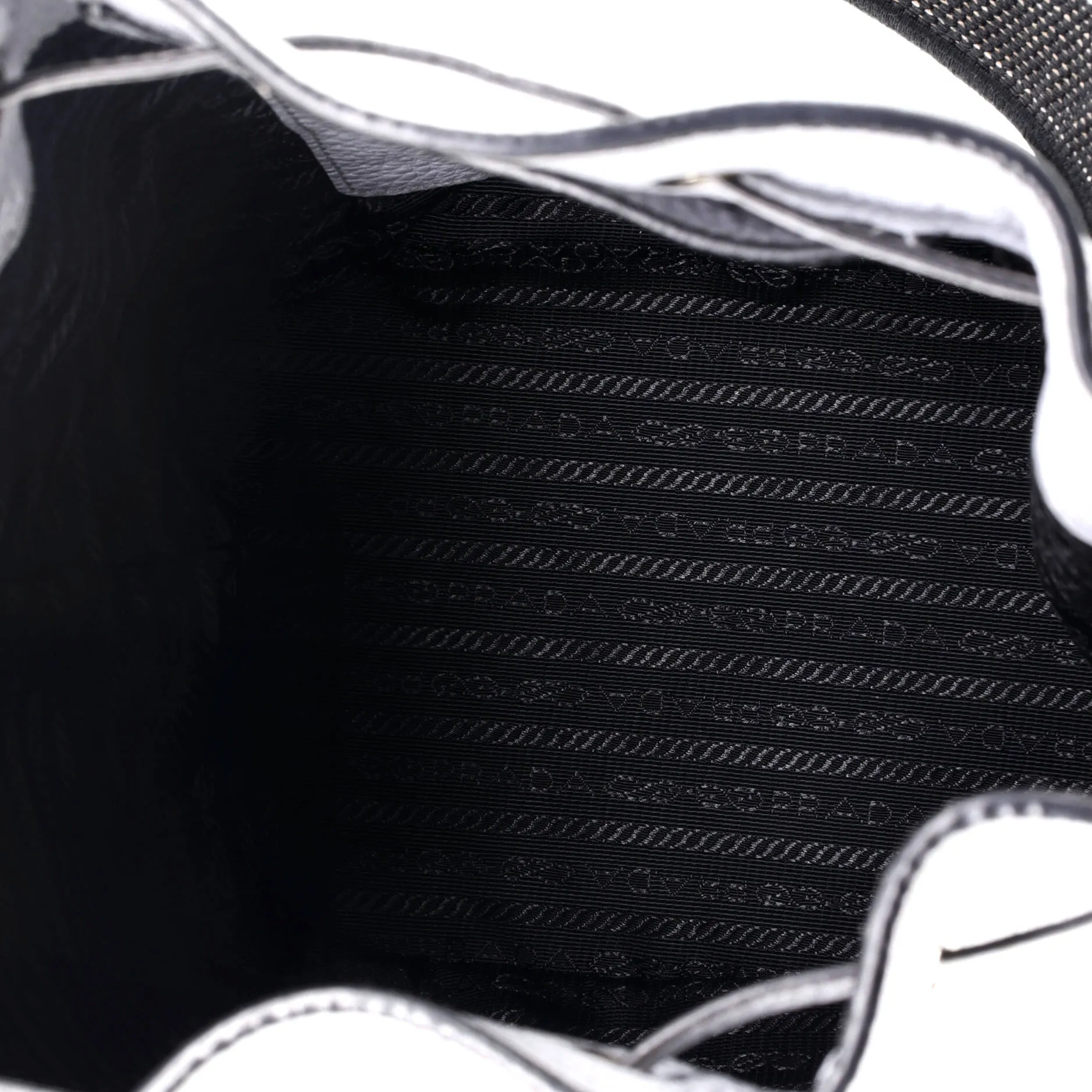 Flou Bucket Bag Vitello Daino Small