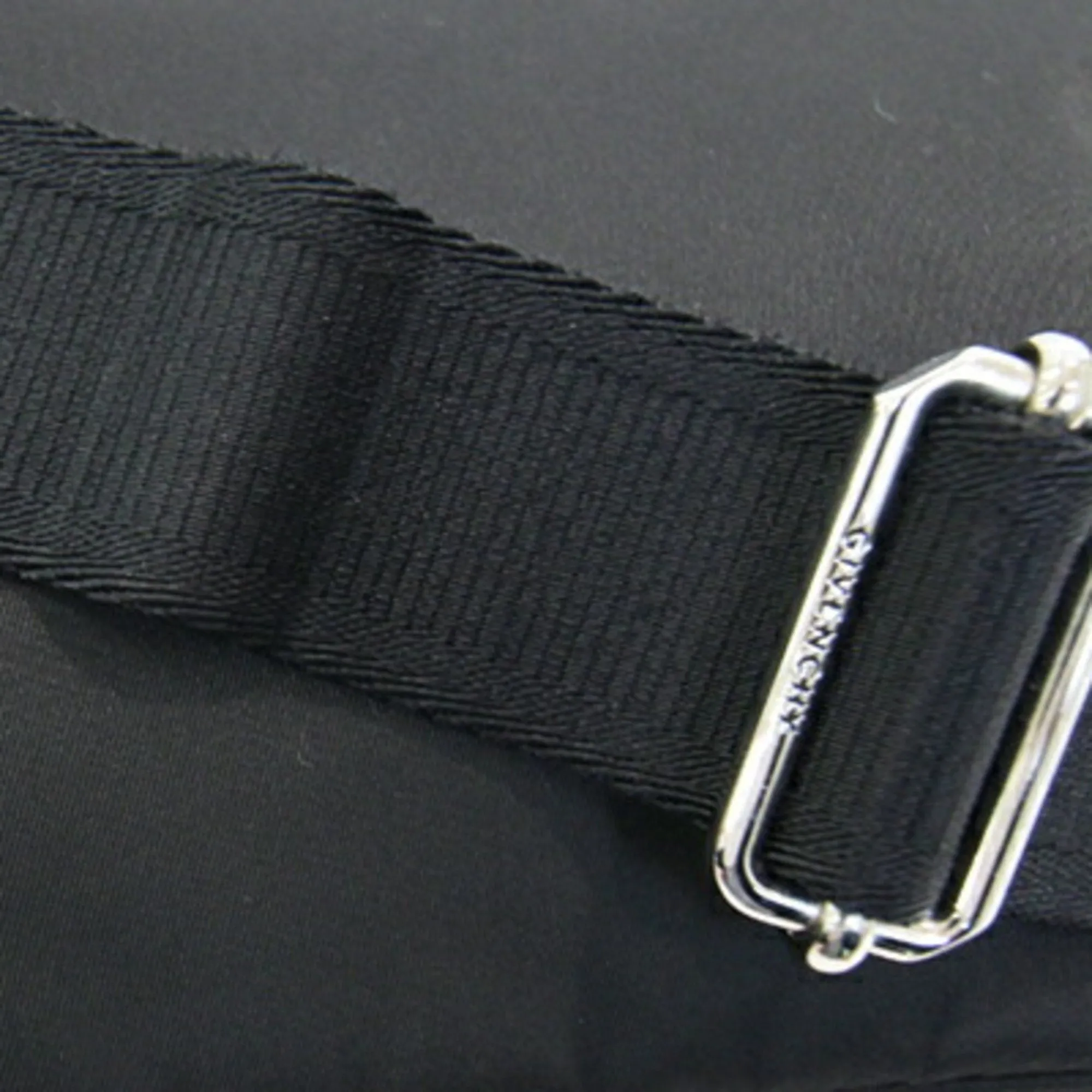 Givenchy Nylon Fanny Pack (Pre-Owned)